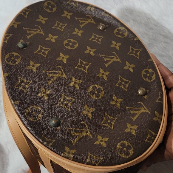 🤩🤩LOUIS VUITTON Bucket GM Shoulder Handbag - Picture 8 of 16